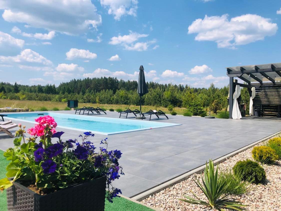 Saskia Dwor & Spa Willa Z Basenem Podmacharce Exterior photo